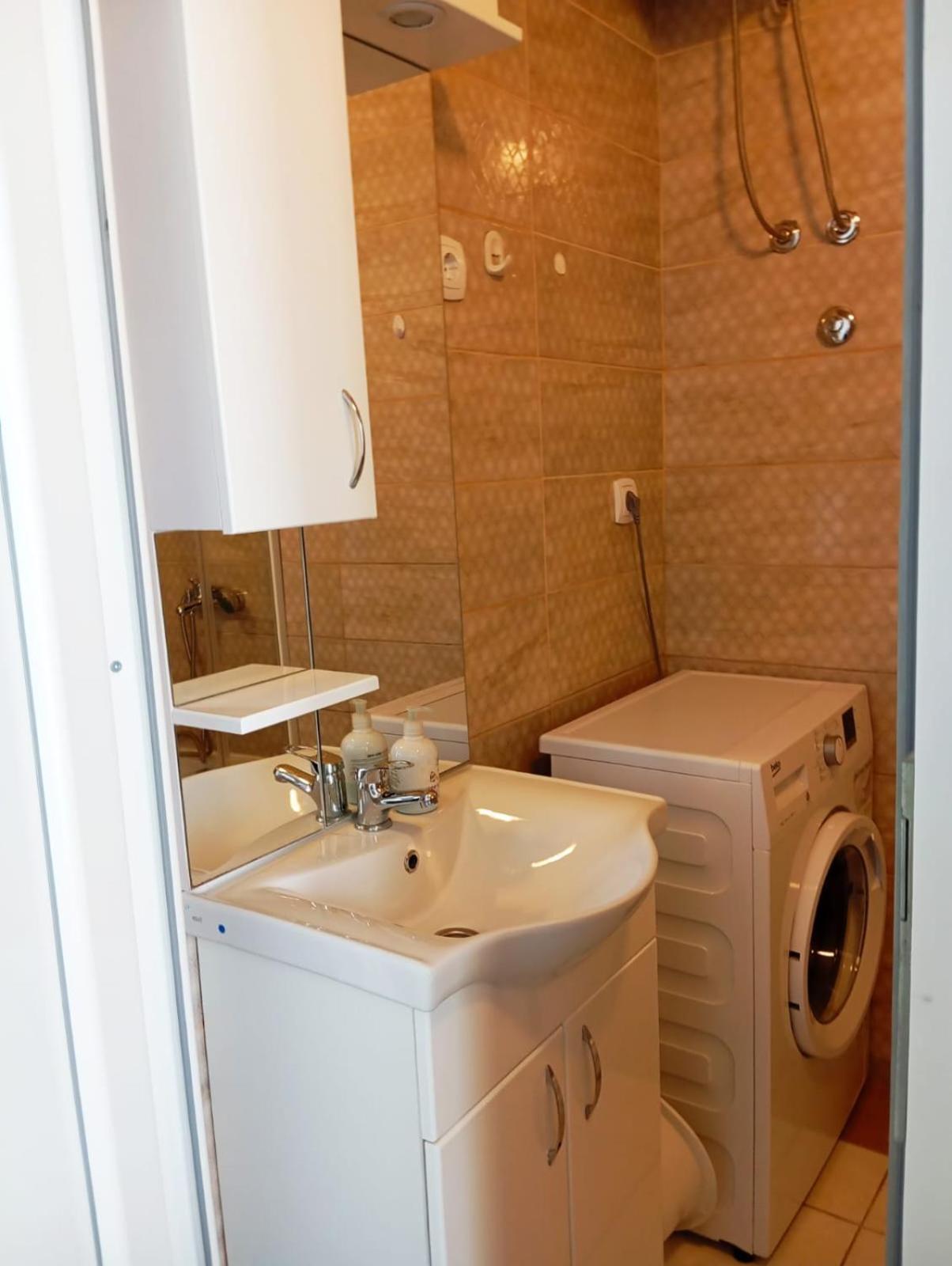 Apartment Deki Studio コトル エクステリア 写真